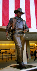 photo: Golden Statue of John Wayne