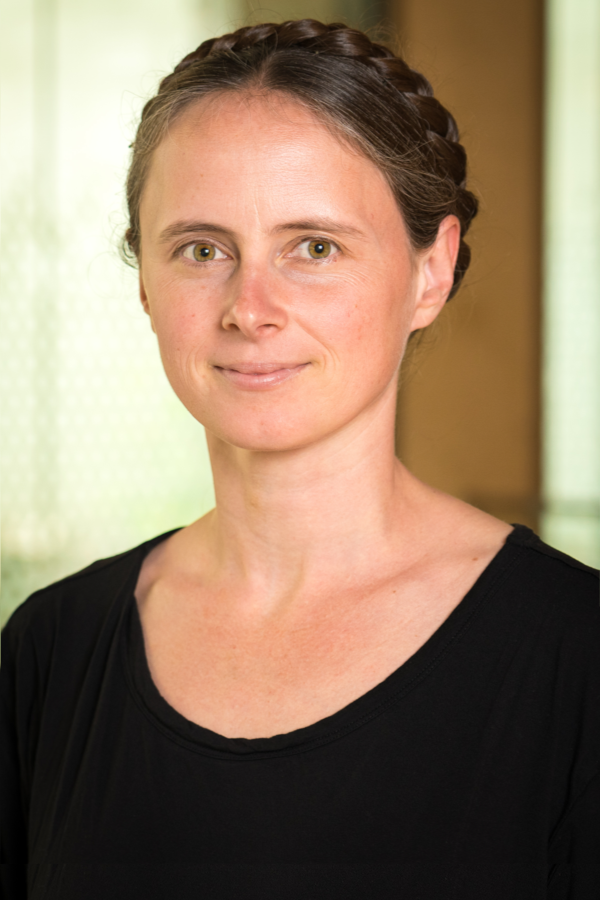 headshot of IACR Director Nadia Heninger